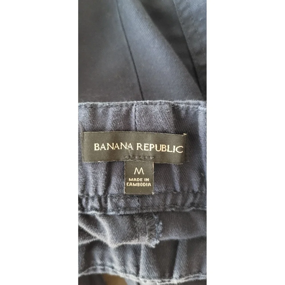 Banana Republic‎ Women's Pants Size M Navy Lyocell Linen Cotton Cropped